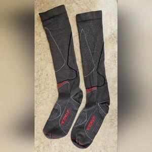 Wigwam Outdoor Socks Compression Over-The-Calf Unisex Large Men 9-12 Women 10-13